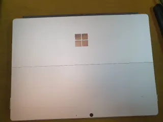 Surface Pro 8 i5-1145G7 2,6GHz 8GB 256GB Batt 86%