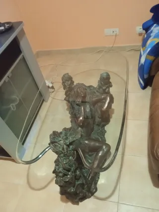 Mesa cristal y bronce figura mujer