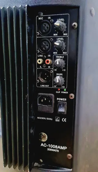 Altavoz Activo Acoustic Control 200 watts