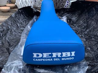 Asiento Derbi FDS Azul,(para Luis d)