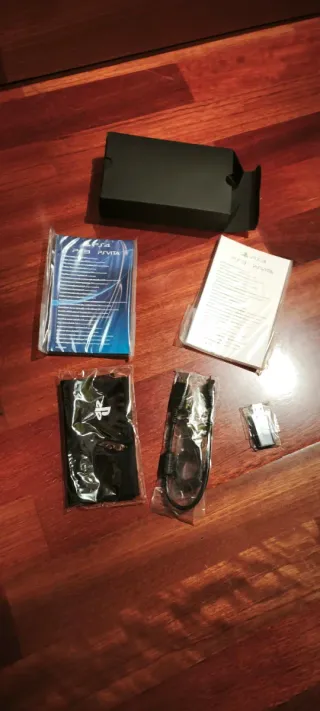 Auricolari Wireless Stereo Headset 2.0 per PS5, PS4, PS3 e PS Vita