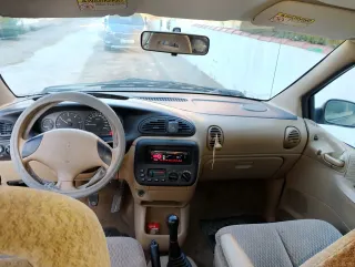 Chrysler Grand Voyager 2004