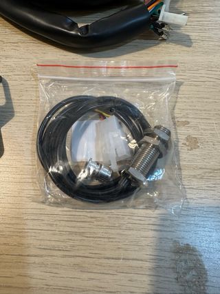 Cuenta kilómetros moto digital