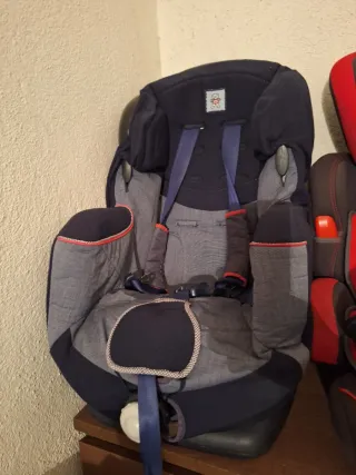 2 seggiolini auto per bambini - buono stato