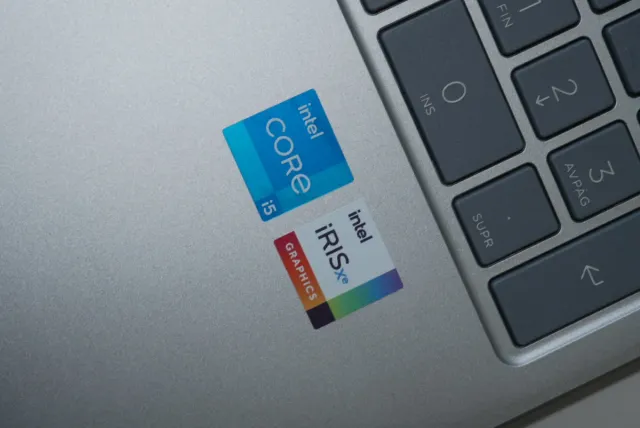 Ordenador Portátil HP I5-1334U 16Gb 1000Gb Ssd