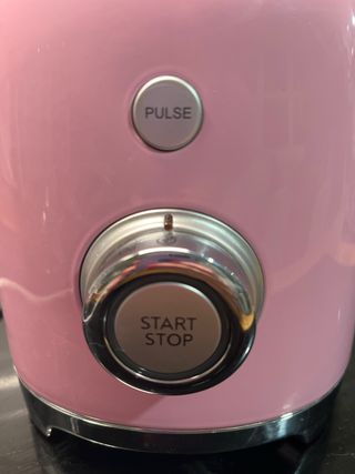 Batidora de vaso Smeg rosa