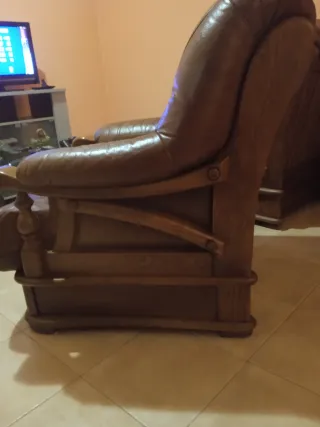 2 Sofás de piel marrón