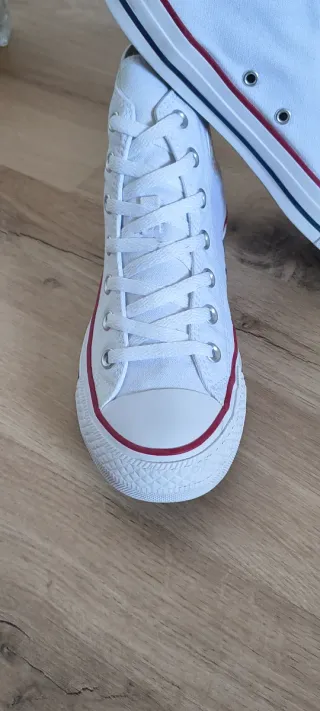 Converse talla 39 color blanco