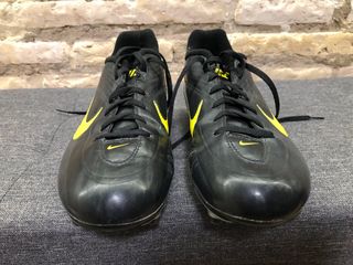 Zapatillas Nike Fútbol Tacos Negras Amarillas