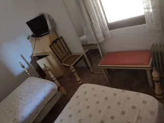 Muebles habitación estilo modernista