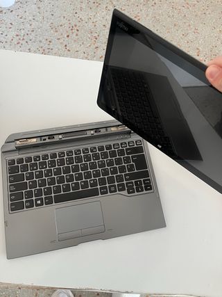 Fujitsu Portátil Tablet