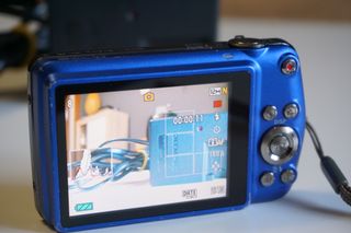 Cámara Casio Exilim EX-Z330 Azul