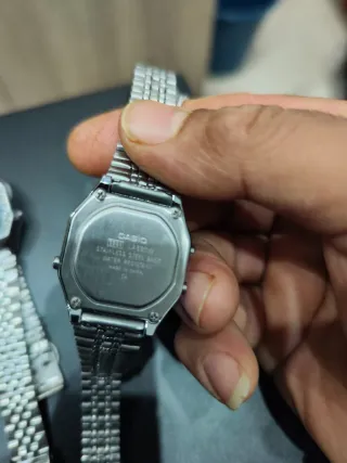 Reloj Casio LA-680WA-1B Mujer