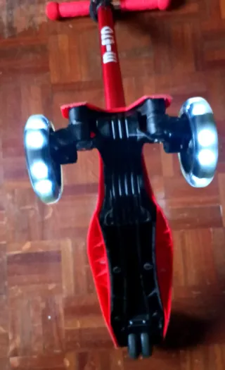 Patinete infantil 3 ruedas rojo