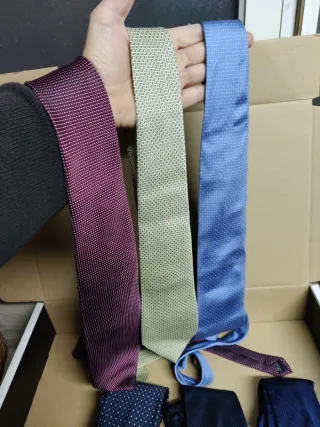 Lote 6 corbatas varias marcas