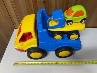 Camión juguete Gozan con coche