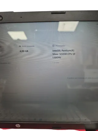 Portátil HP Pentium 8GB RAM 500GB HD Plata/Rojo