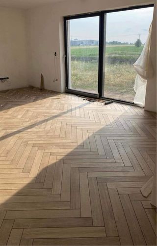 Instalación de suelo sobre suelo