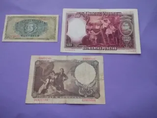 Billetes antiguos españoles 5, 100, 500 pesetas