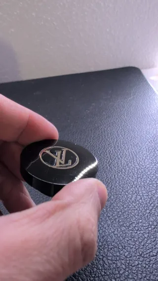 Profumo Louis Vuitton Spell On You originale