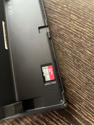 Nintendo Switch OLED + Scheda SD 128GB