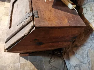 Arcón antiguo madera maciza rústico