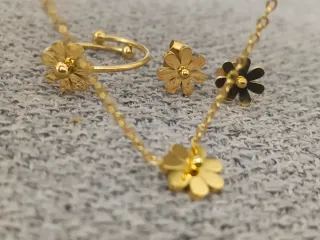 Set di gioielli in acciaio inossidabile con placcatura oro 18K