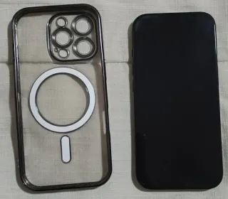 iPhone 16 Pro Titanio Negro/Gris