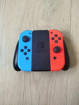 Nintendo Switch Azul y Rojo