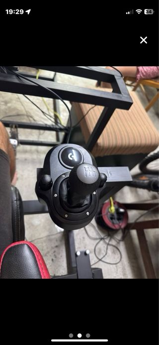Volante Logitech G29 con palanca de cambios