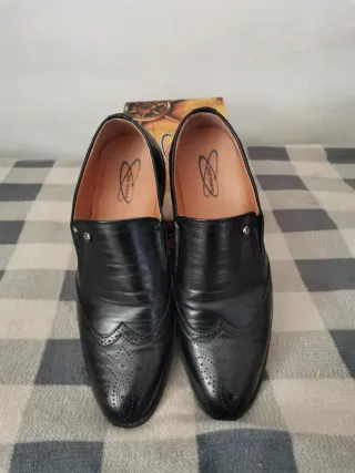 Scarpe Classiche Eleganti