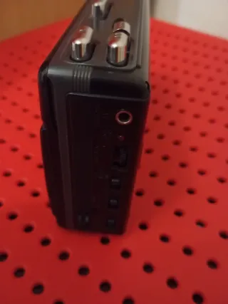 Walkman AIWA T220A Auto Reverse Radio Cassette