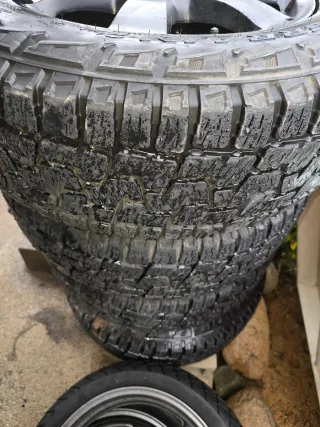 Llantas y neumaticos