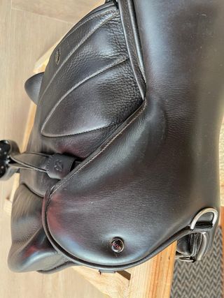 Montura Cross/Salto WOW Negra