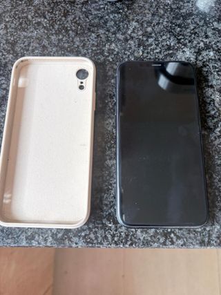 iPhone XR 64 GB Batería 80% + cargador