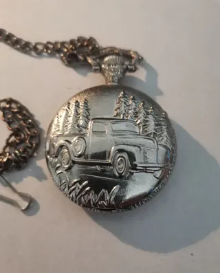 Orologio da tasca con catena