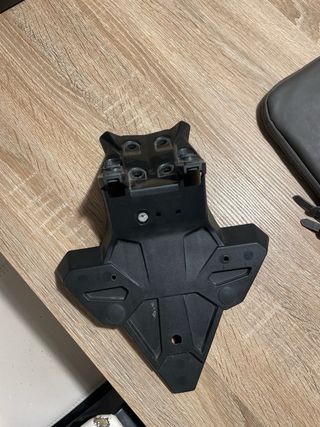 Portamatrículas Honda CB650R