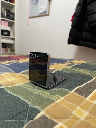 Samsung Galaxy Z Flip 6 Azul - Libre