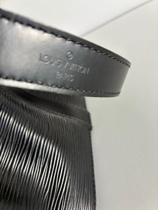 Borsa Louis Vuitton Petit Noé Nero