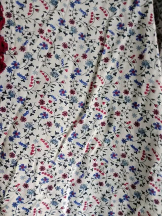 Blusa larga floral Talla 40-42