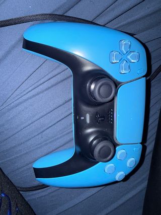 Mando PS5 Celeste