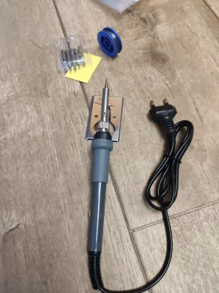 Soldador Eléctrico Nuevo estrenar+ Accesorios