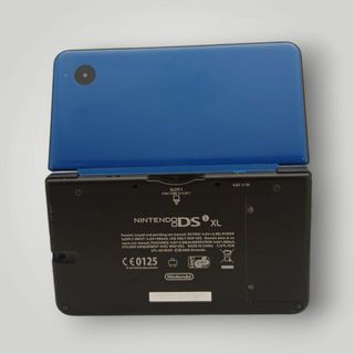CONSOLA NINTENDO DSi XL AZUL + CARGADOR * SIN LAPIZ*