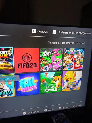 Nintendo Switch Azul y Rojo + Accesorios y extras