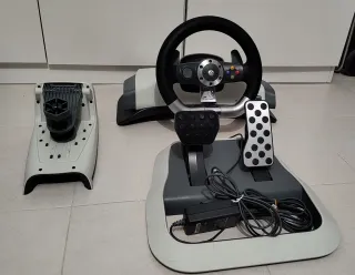 Volante Xbox 360 con Pedales