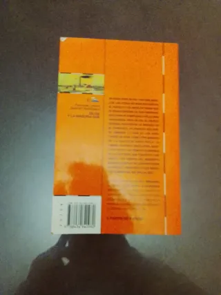 Silvia y la Máquina Qué - El Barco de Vapor