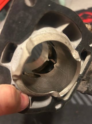 Cilindro y culata YZ 125