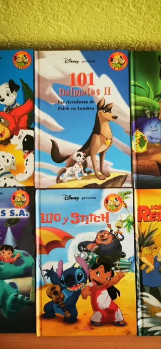 Lote 12 cuentos Disney + regalo.