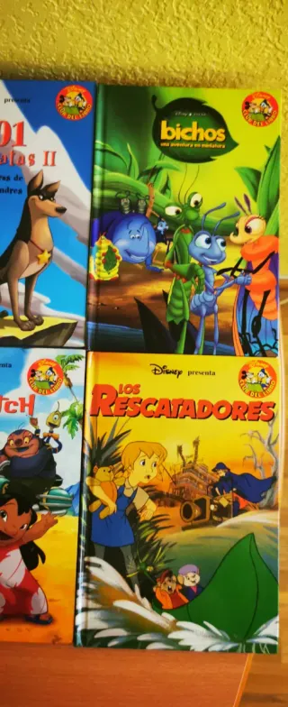 Lote 12 cuentos Disney + regalo.