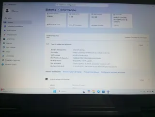 Lenovo 700 15isk i7 16GB 4GB GPU